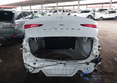 2019 Hyundai Elantra Sel z USA, uszkodzony, nr VIN 5NPD84LF4KH409013